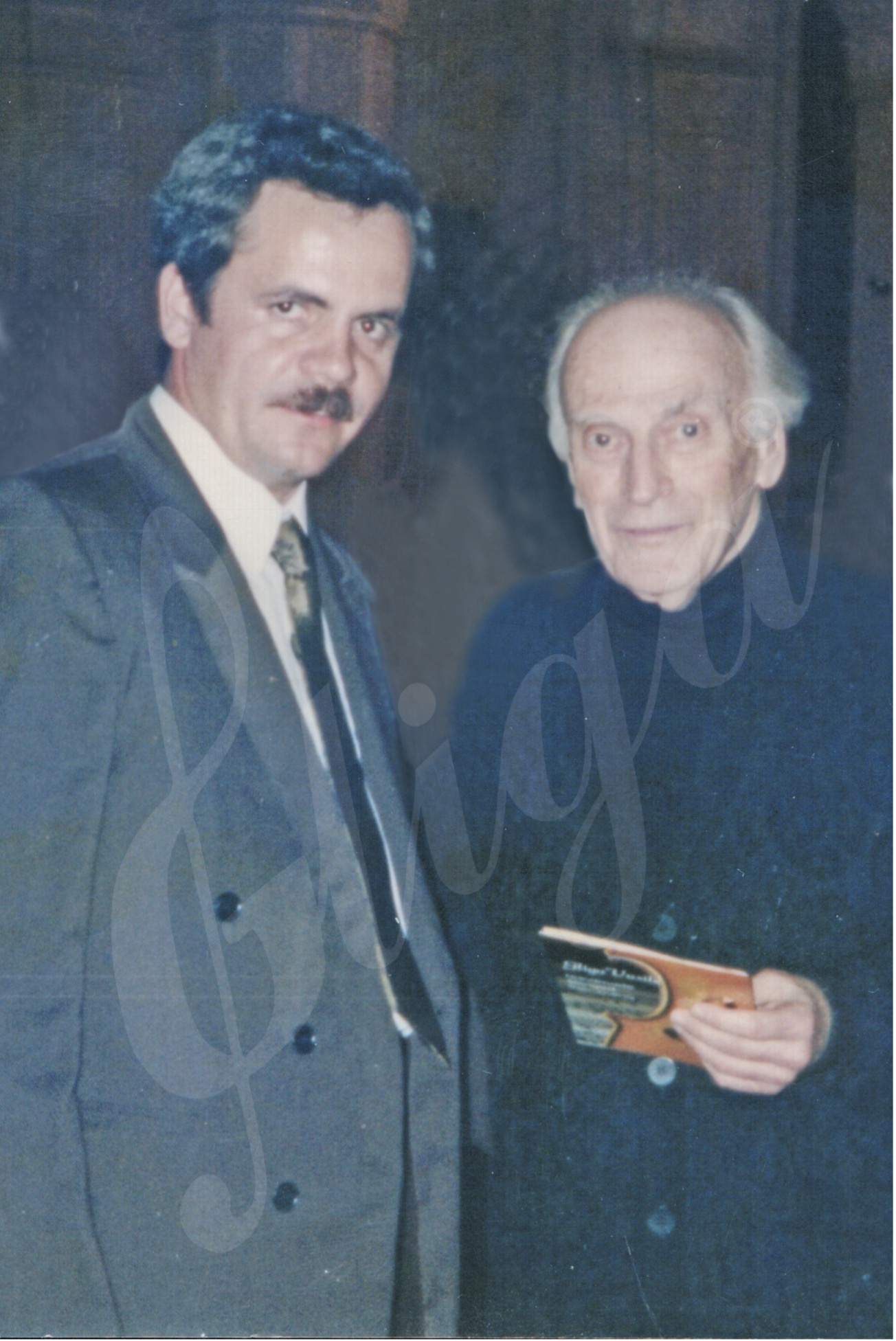 Gliga Vasile and Sir Lord Yehudi Menuhin in 1995 at George Enescu International Festival, Bucharest, Romania